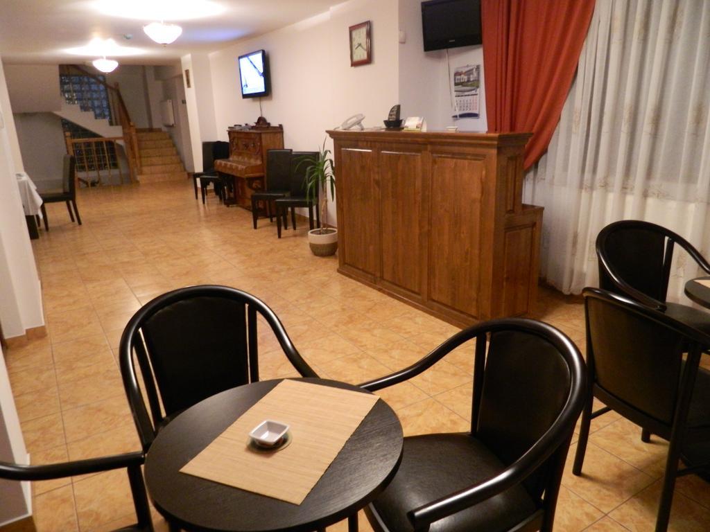 Vila Piano Buşteni Exterior foto